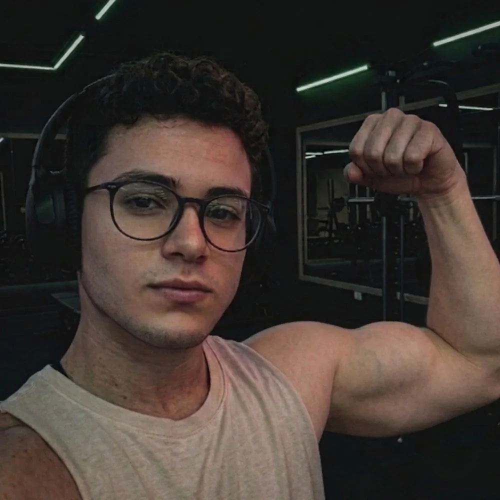 Post do feed do Gym Rank X: treino de bíceps na academia
